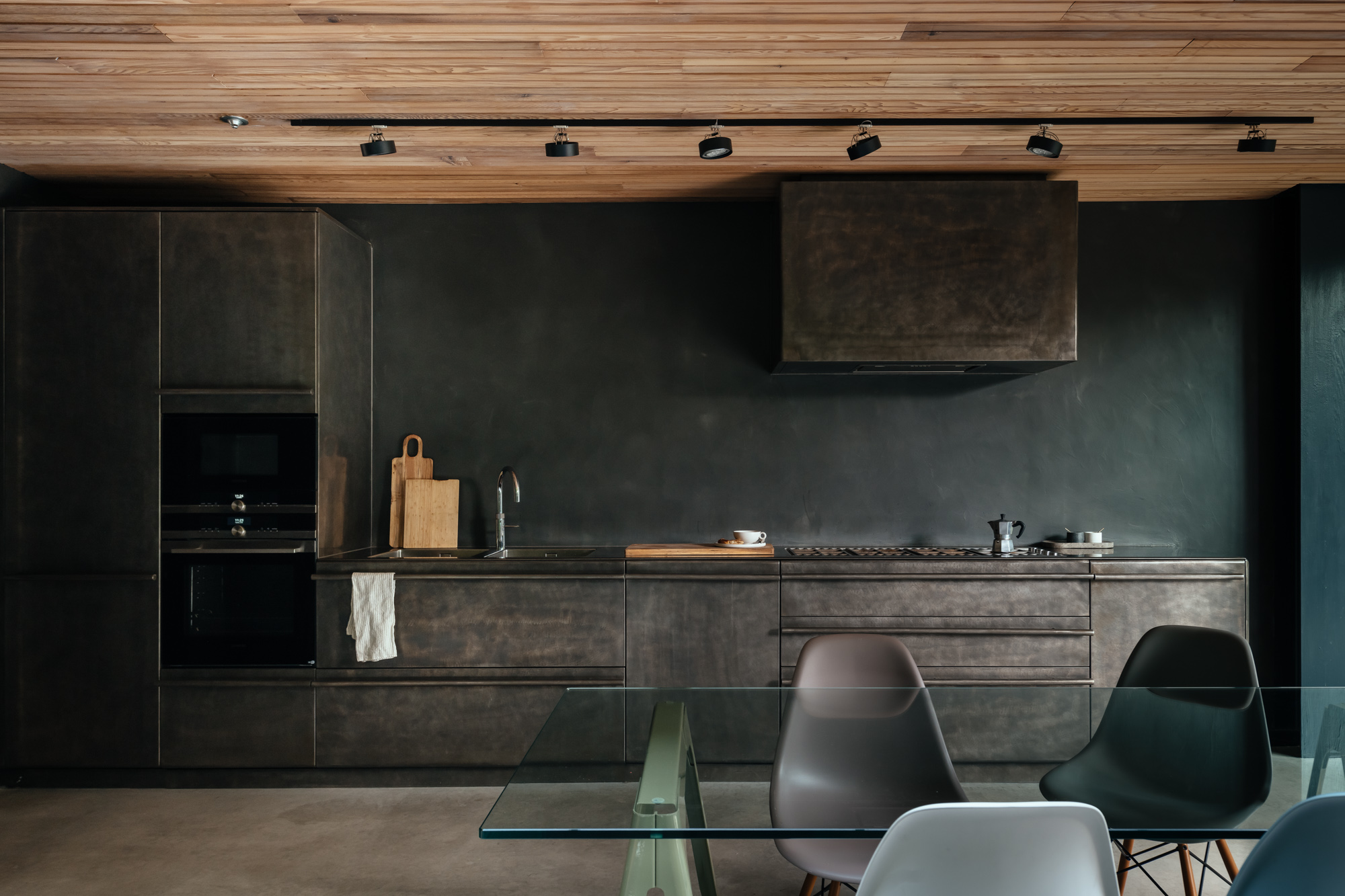 Resin Walls in a kitchen