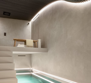 resin wall and floors in indoor swimming pool 