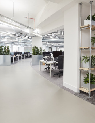 seamless resin floor in office 