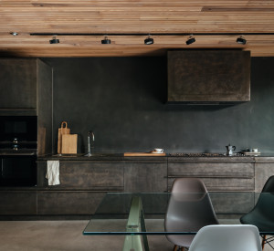 Resin walls in a kitchen